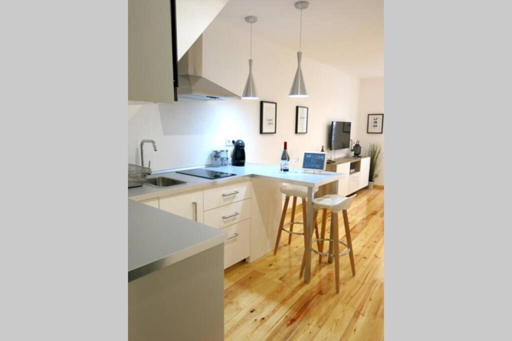 Beautiful Studio In Mouraria Lisbon Luaran gambar